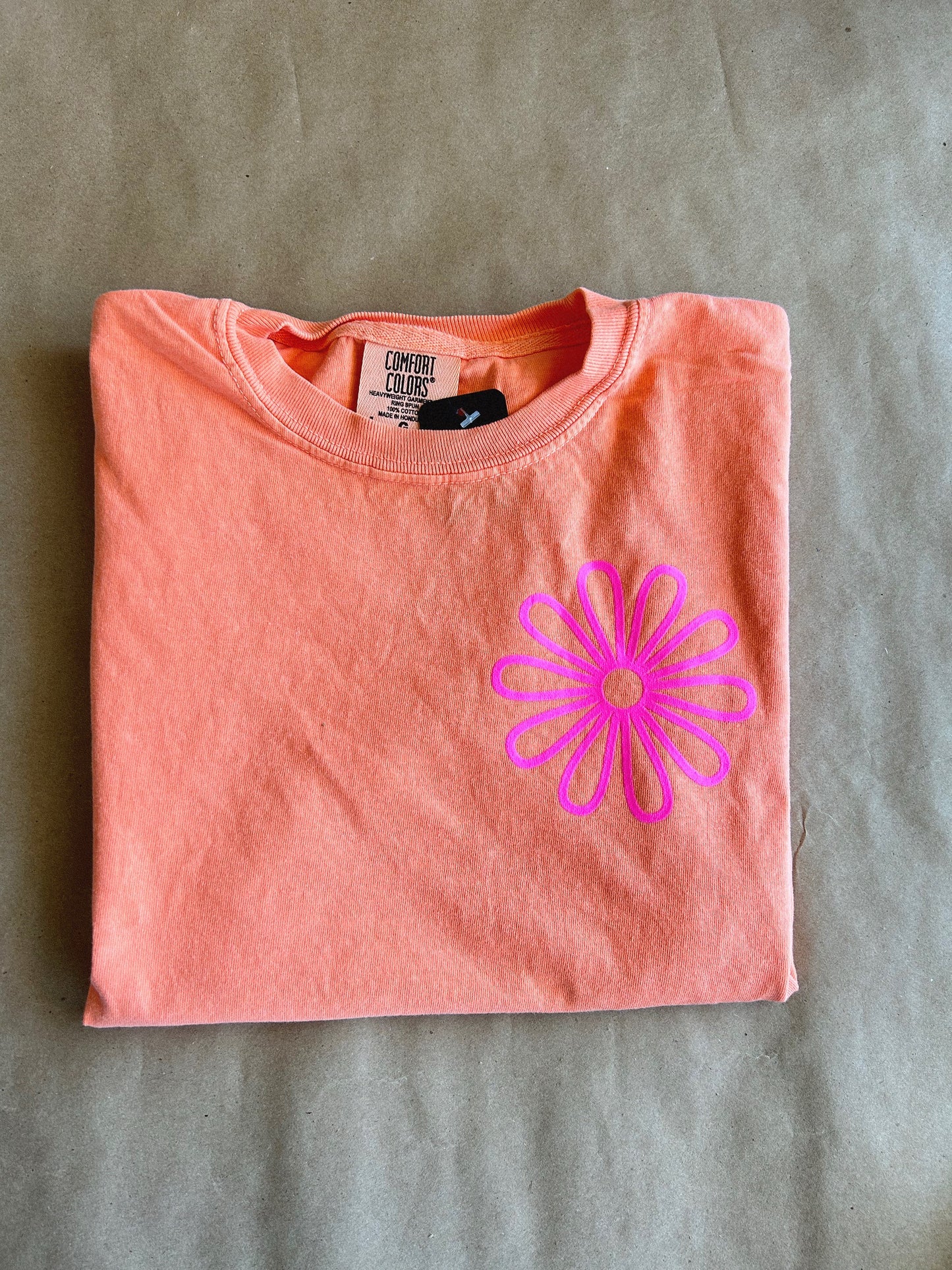FLOWER TEE