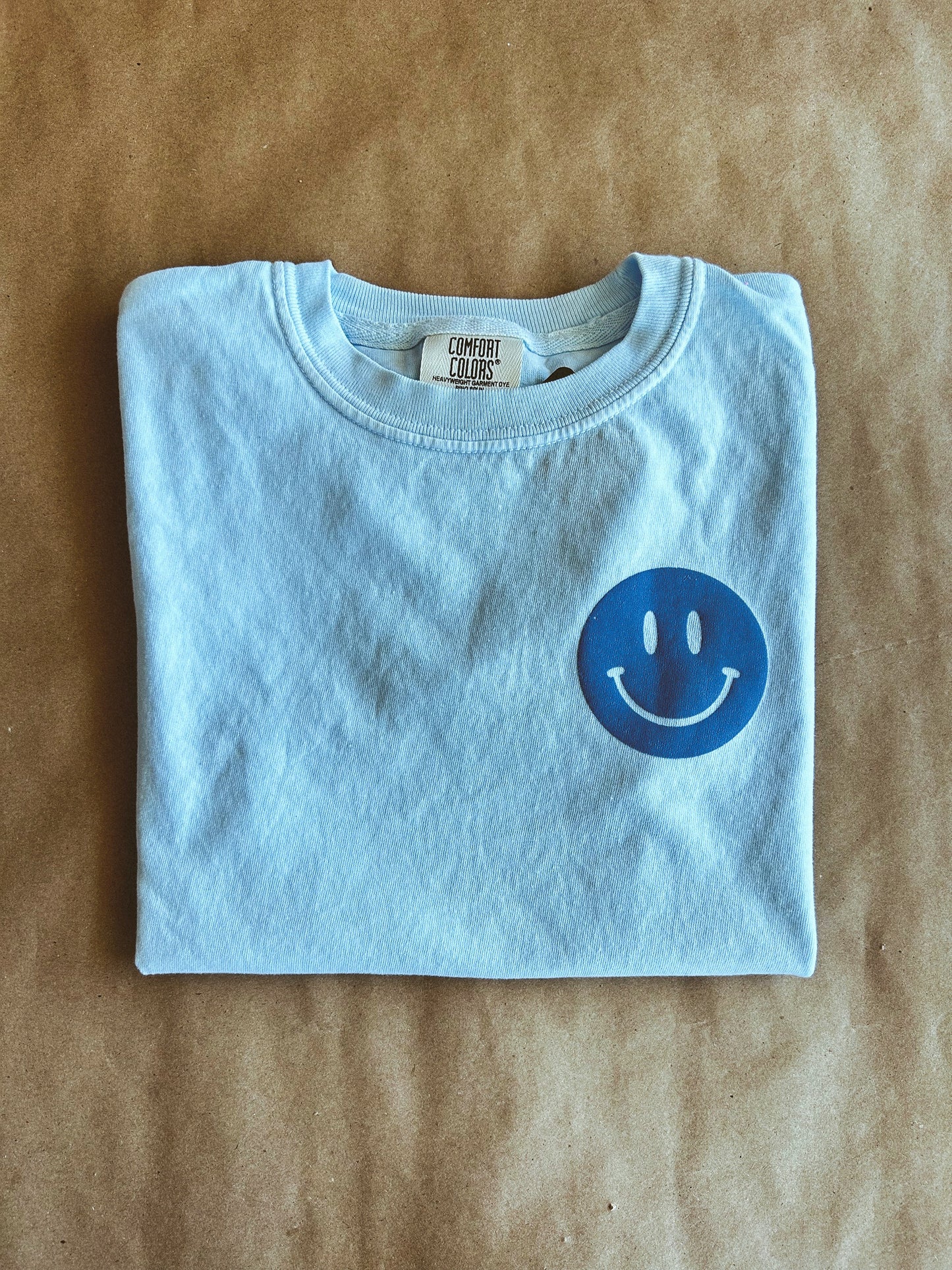 SMILEY TEE