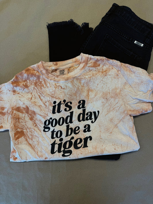Good Day Tee